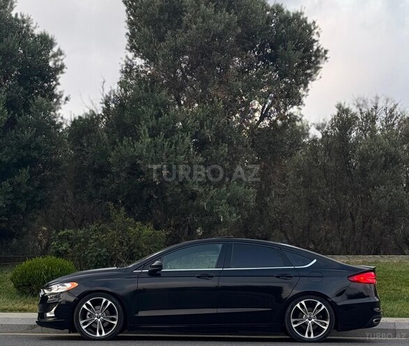 Ford Fusion (North America) 2019, 124,000 km - 2.0 l - Sumqayıt