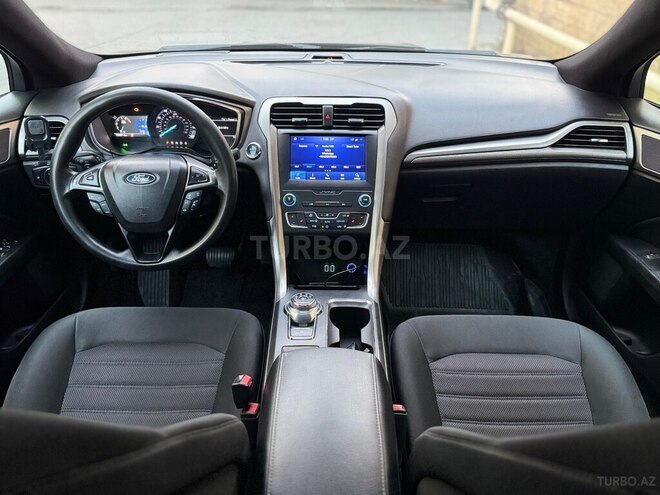 Ford Fusion (North America) 2019, 124,000 km - 2.0 l - Sumqayıt