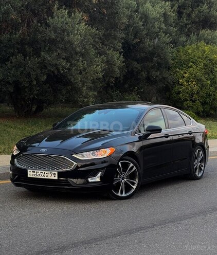 Ford Fusion (North America) 2019, 124,000 km - 2.0 l - Sumqayıt
