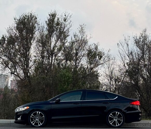 Ford Fusion (North America) 2019, 124,000 km - 2.0 l - Sumqayıt