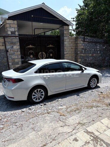 Toyota Corolla 2020, 135,000 km - 1.8 l - Şəki