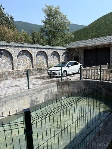 Toyota Corolla 2020, 135,000 km - 1.8 l - Şəki