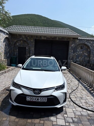Toyota Corolla 2020, 135,000 km - 1.8 l - Şəki