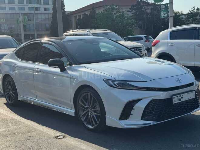 Toyota Camry 2024, 15,700 km - 2.0 l - Bakı