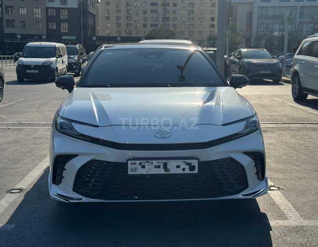 Toyota Camry 2024, 15,700 km - 2.0 l - Bakı