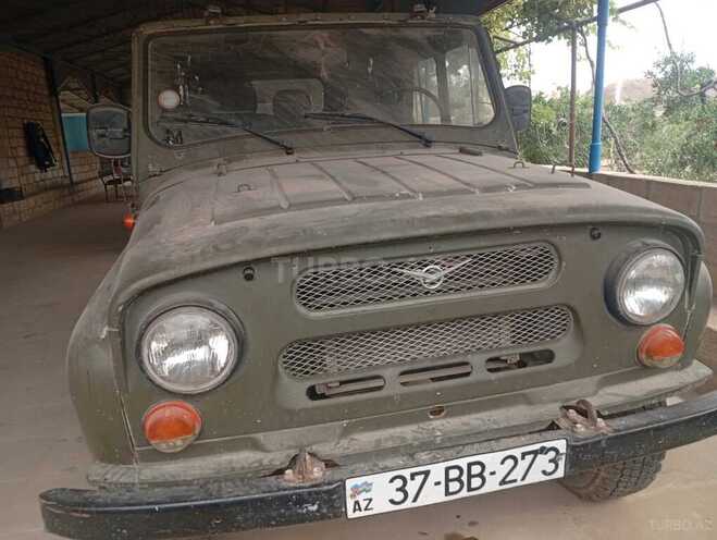 UAZ 469 1998, 256,000 km - 2.7 l - Şamaxı