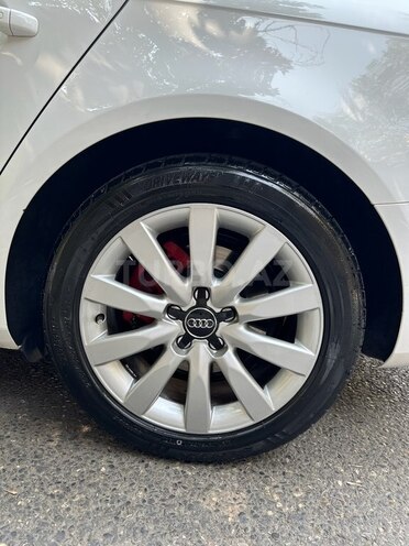 Audi A4 2013, 265,000 km - 1.8 l - Bakı