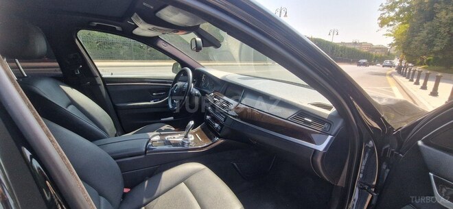 BMW 520 2015, 212,000 km - 2.0 л - Bakı