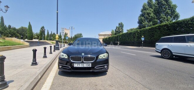 BMW 520 2015, 212,000 km - 2.0 л - Bakı