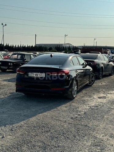 Hyundai Elantra 2017, 185,075 km - 2.0 л - Bakı