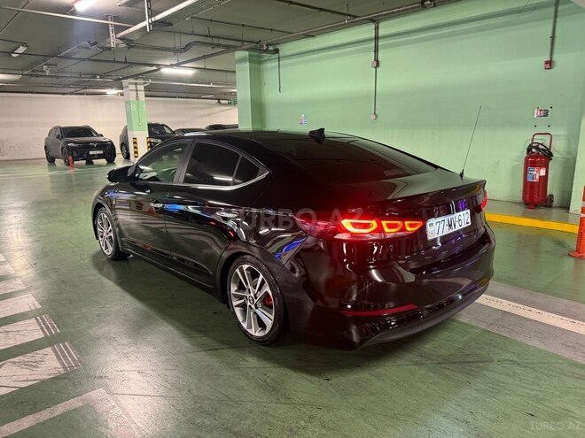 Hyundai Elantra 2017, 185,075 km - 2.0 л - Bakı