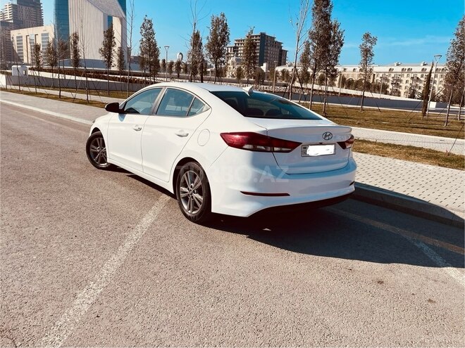 Hyundai Elantra 2016, 227,000 km - 2.0 l - Bakı