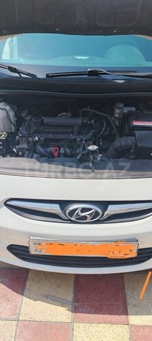 Hyundai Accent 2015, 130,000 km - 1.6 l - Bakı