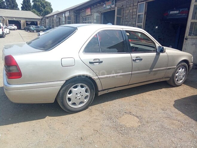Mercedes C 180 1996, 256,000 km - 1.8 l - Gəncə