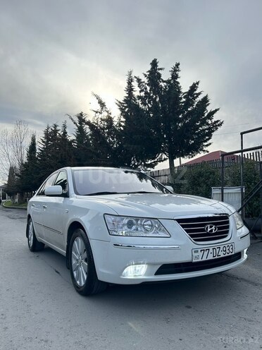Hyundai Sonata-1