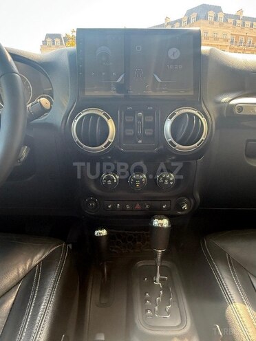 Jeep Wrangler 2015, 115,000 km - 3.6 l - Bakı