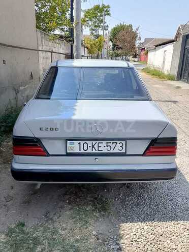Mercedes 190 1986, 250,000 km - 2.0 l - Sabirabad