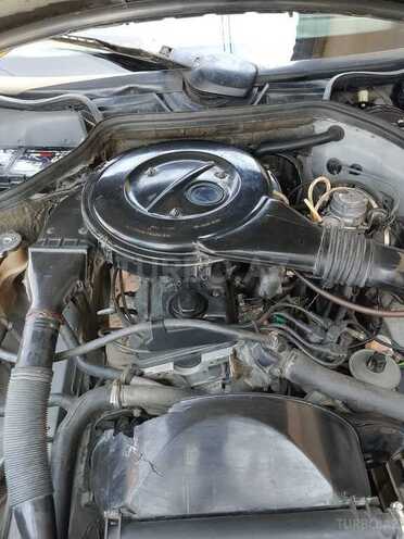 Mercedes 190 1986, 250,000 km - 2.0 l - Sabirabad