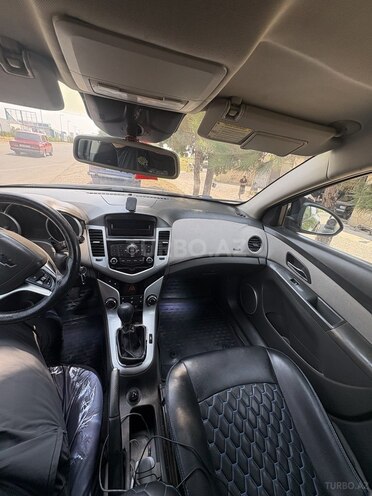 Chevrolet Cruze 2010, 200,000 km - 1.6 л - Ağstafa