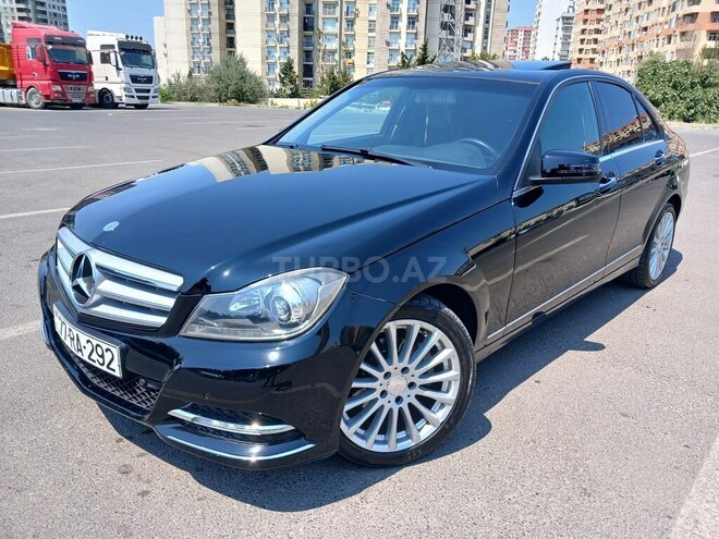 Mercedes C 180 2013, 175,000 km - 1.6 l - Bakı