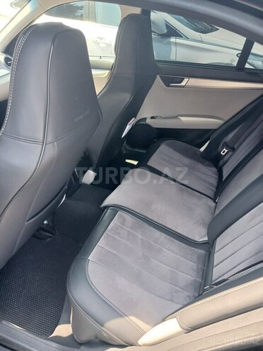 Mercedes C 180 2013, 175,000 km - 1.6 l - Bakı