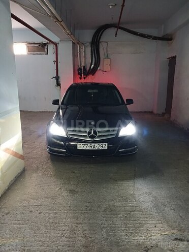 Mercedes C 180 2013, 175,000 km - 1.6 l - Bakı