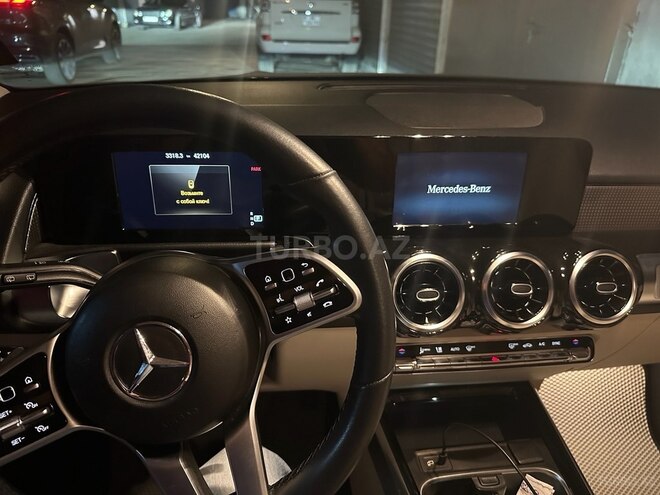 Mercedes GLB 250 4MATIC 2020, 42,000 km - 2.0 l - Bakı