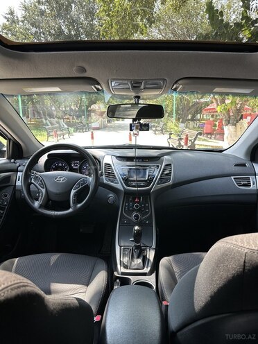 Hyundai Elantra 2015, 225,067 km - 1.8 л - Bakı