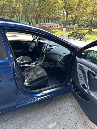 Hyundai Elantra 2015, 225,067 km - 1.8 л - Bakı