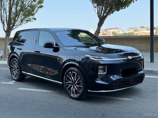 Changan  2025, 9,400 km - 1.5 л - Bakı