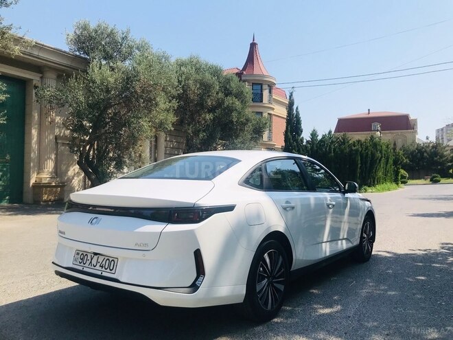 Changan Qiyuan A05 2024, 70 km - 1.5 l - Bakı