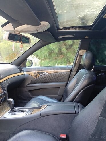 Mercedes E 270 2004, 439,284 km - 2.7 l - Bakı