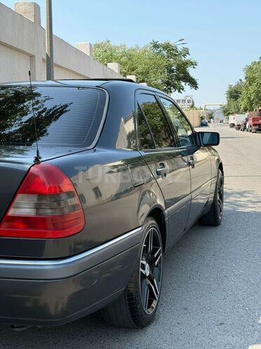 Mercedes C 230 1994, 430,000 km - 2.3 l - Bakı