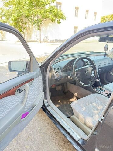 Mercedes C 230 1994, 430,000 km - 2.3 l - Bakı