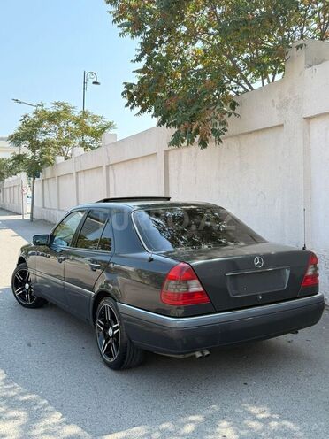 Mercedes C 230 1994, 430,000 km - 2.3 l - Bakı