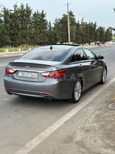 Hyundai Sonata 2011, 318,650 km - 2.0 l - Beyləqan