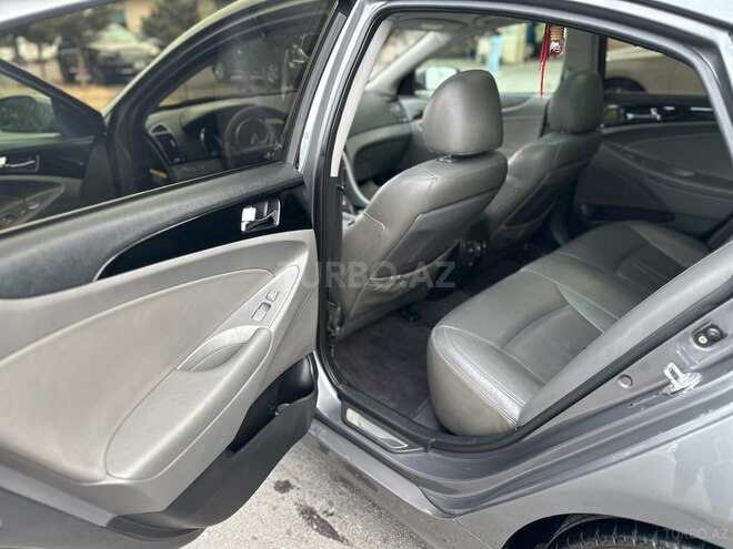 Hyundai Sonata 2011, 318,650 km - 2.0 l - Beyləqan