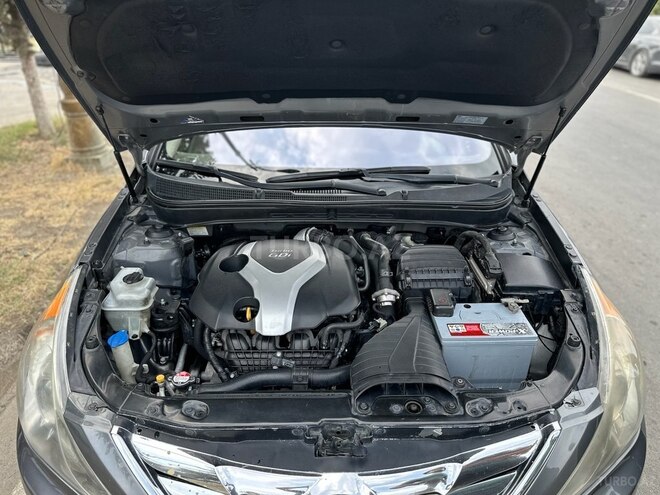 Hyundai Sonata 2011, 318,650 km - 2.0 l - Beyləqan