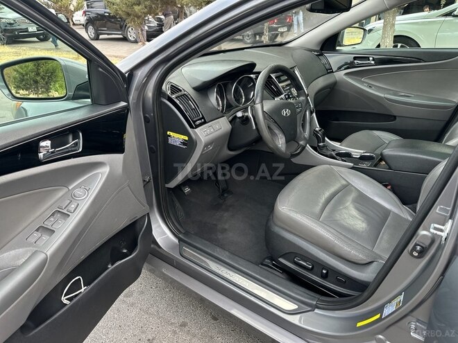 Hyundai Sonata 2011, 318,650 km - 2.0 l - Beyləqan