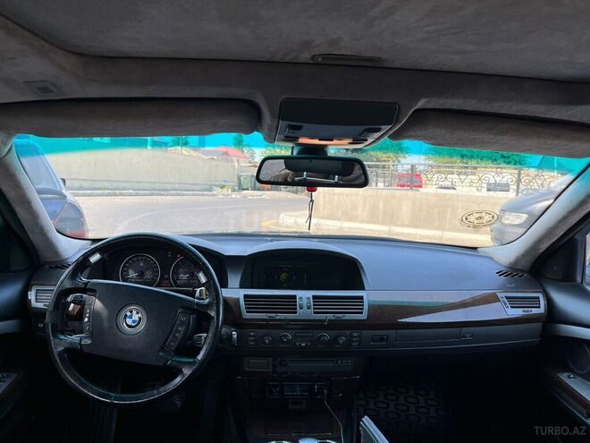 BMW 745 2003, 359,227 km - 4.4 л - Bakı