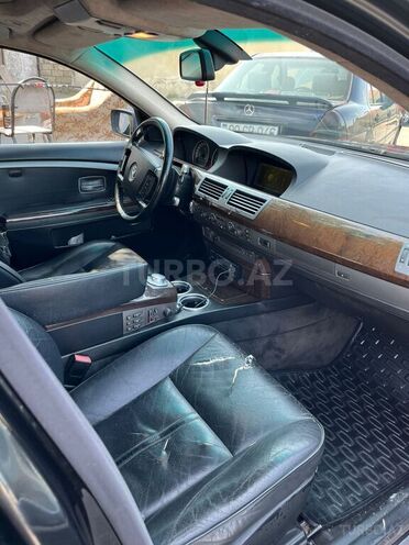 BMW 745 2003, 359,227 km - 4.4 л - Bakı