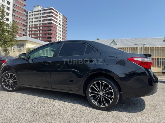Toyota Corolla 2015, 185,075 km - 1.8 l - Bakı