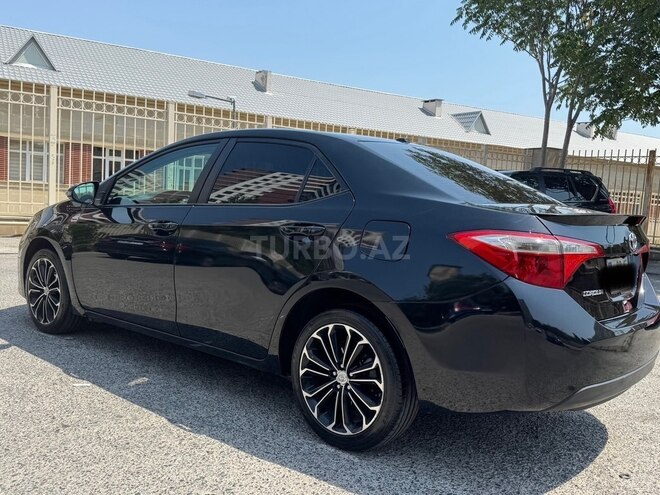 Toyota Corolla 2015, 185,075 km - 1.8 l - Bakı