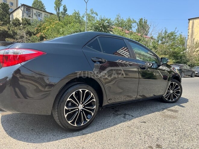 Toyota Corolla 2015, 185,075 km - 1.8 l - Bakı