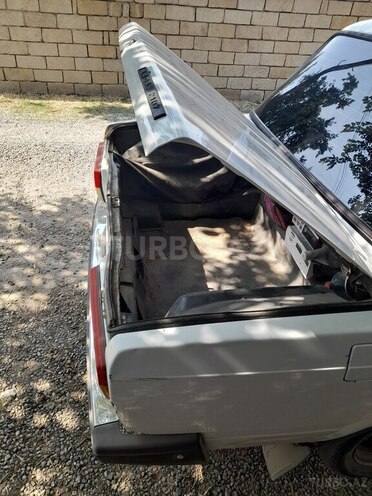 LADA (VAZ) 2107 2010, 90,000 km - 1.6 л - Salyan