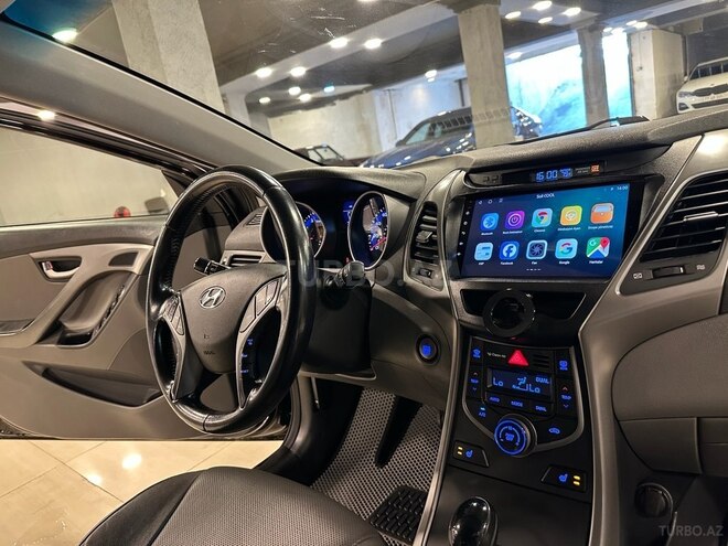 Hyundai Elantra 2015, 115,000 km - 1.8 l - Bakı