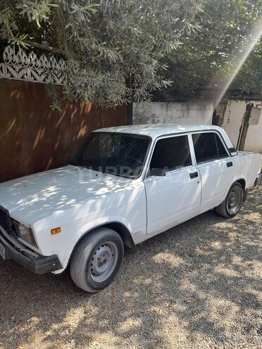 LADA (VAZ) 2107 2010, 90,000 km - 1.6 л - Salyan