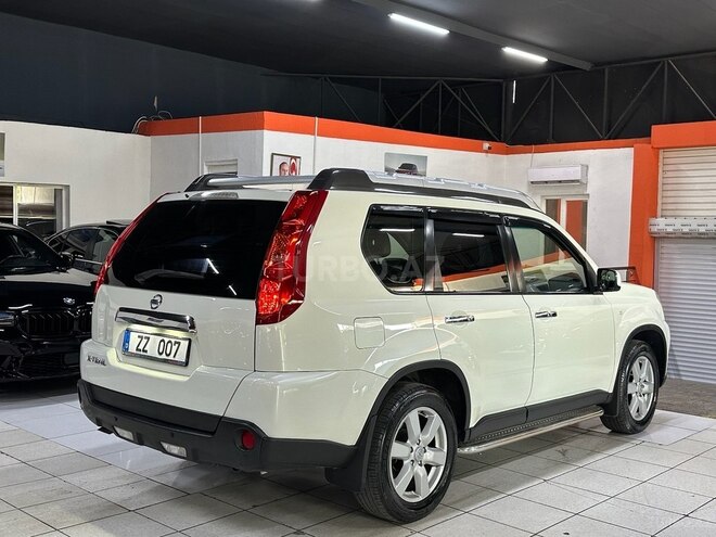 Nissan X-Trail 2010, 212,100 km - 2.5 л - Bakı