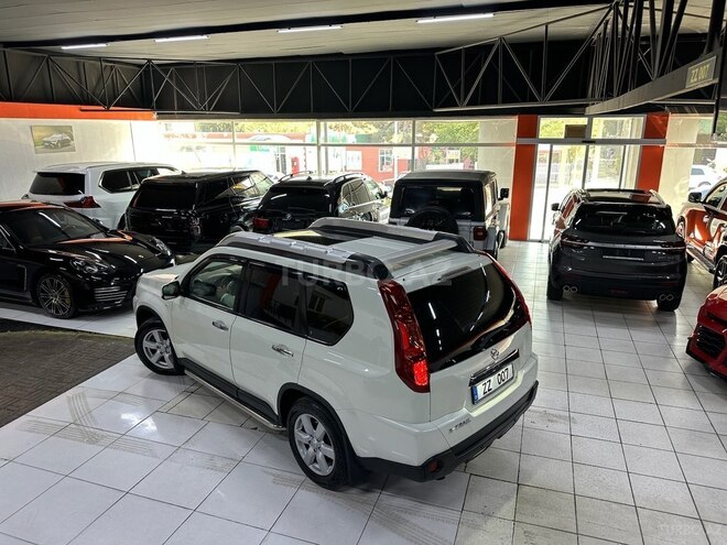 Nissan X-Trail 2010, 212,100 km - 2.5 л - Bakı