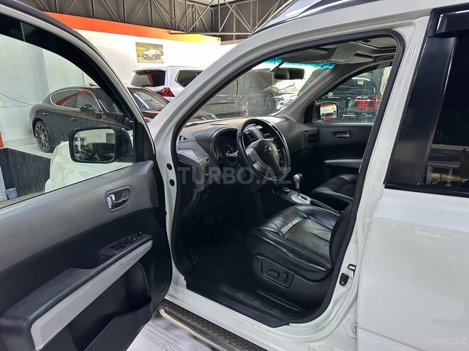 Nissan X-Trail 2010, 212,100 km - 2.5 л - Bakı